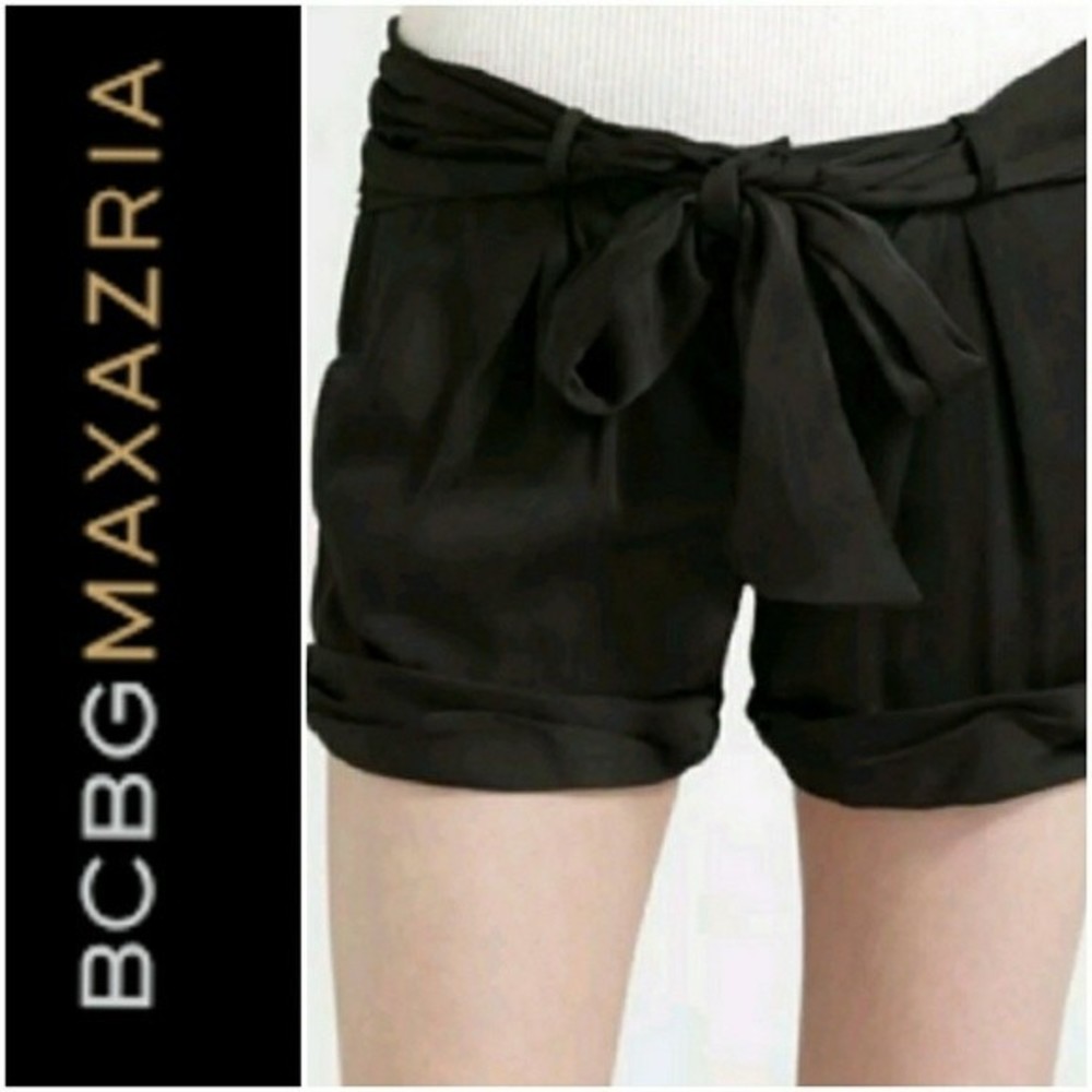 NWOT BCBGMAXAZRIA SATIN SHORTS BOHO BELTED SIZE 2 WOMENS SZ 2